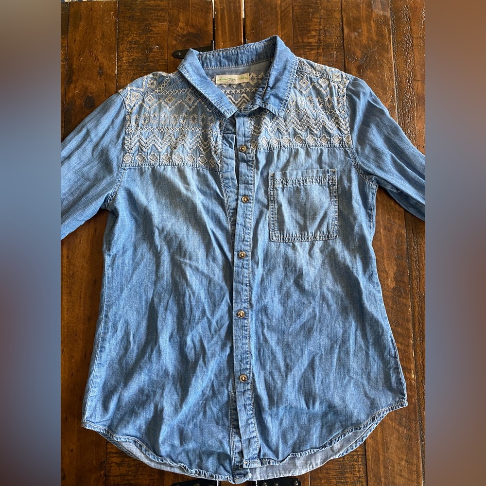 Cardigan/button up shirt